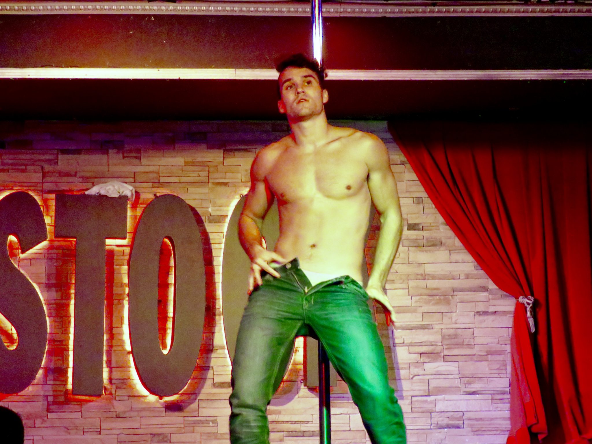 Slideshow: montreal gay strip club.